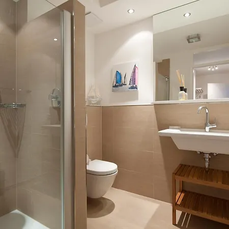 Duesseldorfer Hof A7 Διαμέρισμα *